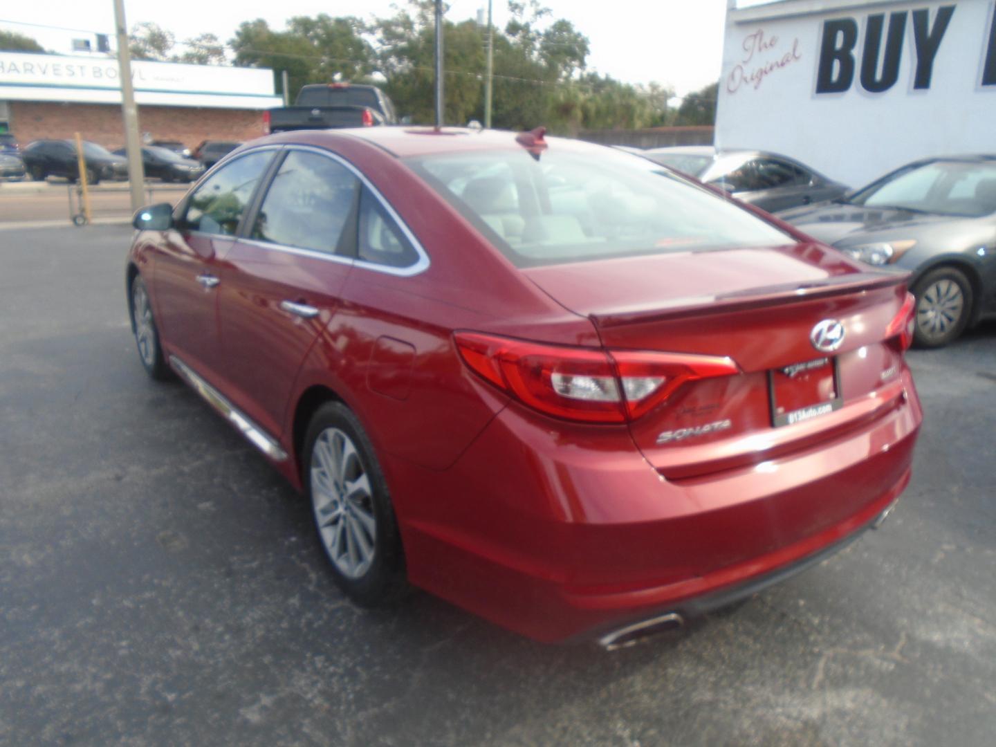 2015 Hyundai Sonata (5NPE34AF6FH) with an 2.4L L4 DOHC 16V engine, 6-Speed Automatic transmission, located at 6112 N Florida Avenue, Tampa, FL, 33604, (888) 521-5131, 27.954929, -82.459534 - Photo#4